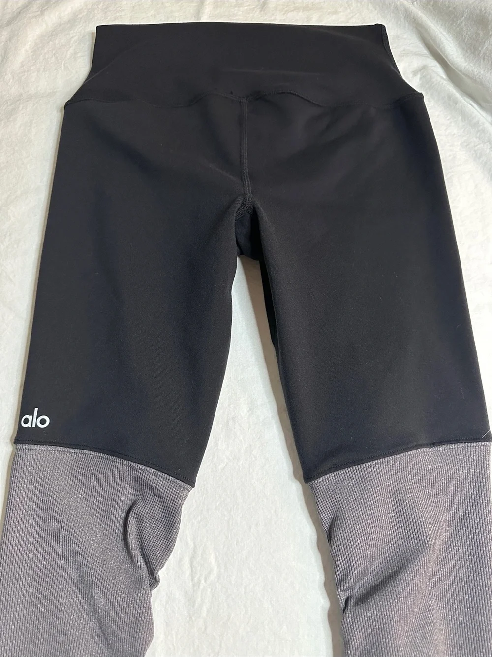 Alo High Waisted Alosoft Goddess Legging Size S